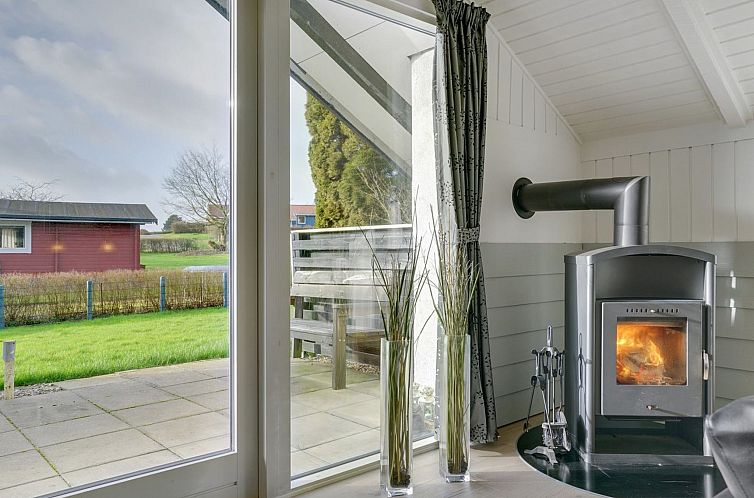 Vakantiehuis "Hortensia" - 350m from the sea