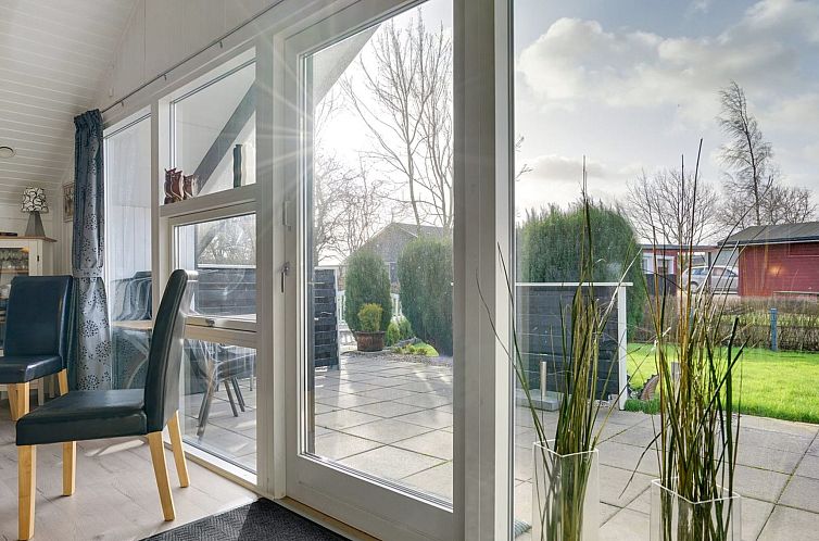 Vakantiehuis "Hortensia" - 350m from the sea