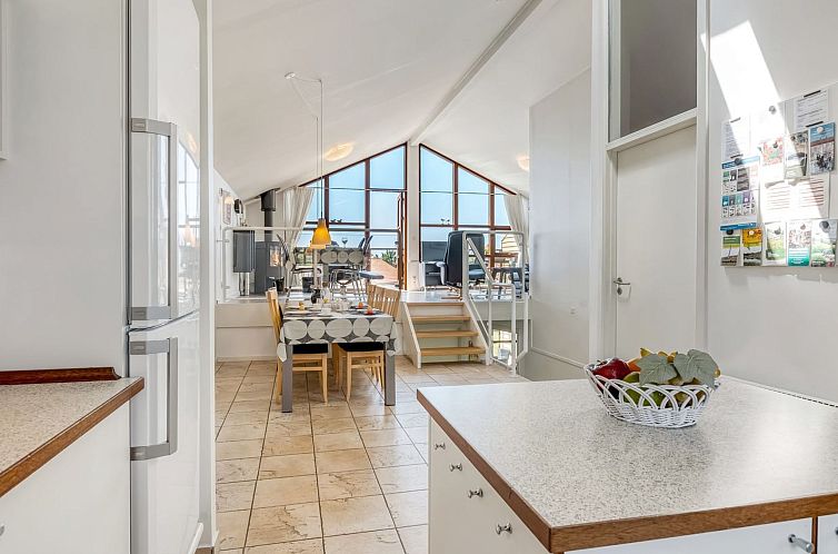 Vakantiehuis "Roar" - 500m from the sea