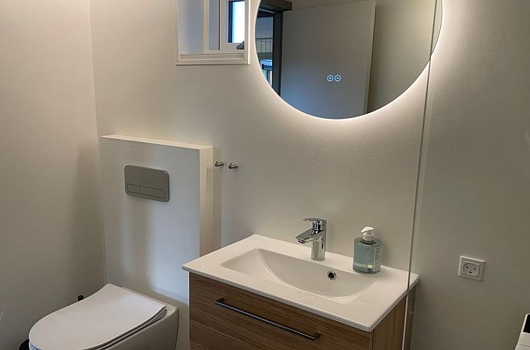 Vakantiehuis "Roar" - 500m from the sea