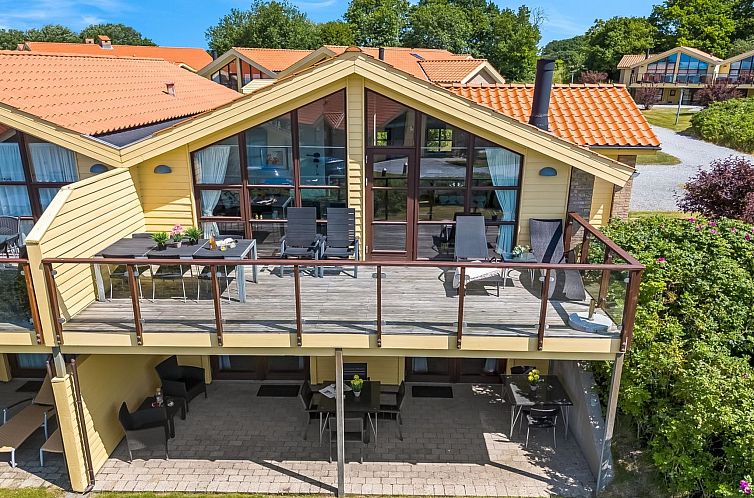 Vakantiehuis "Roar" - 500m from the sea