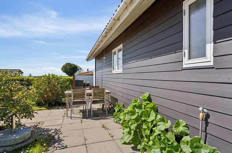 Vakantiehuis "Palnir" -  from the sea