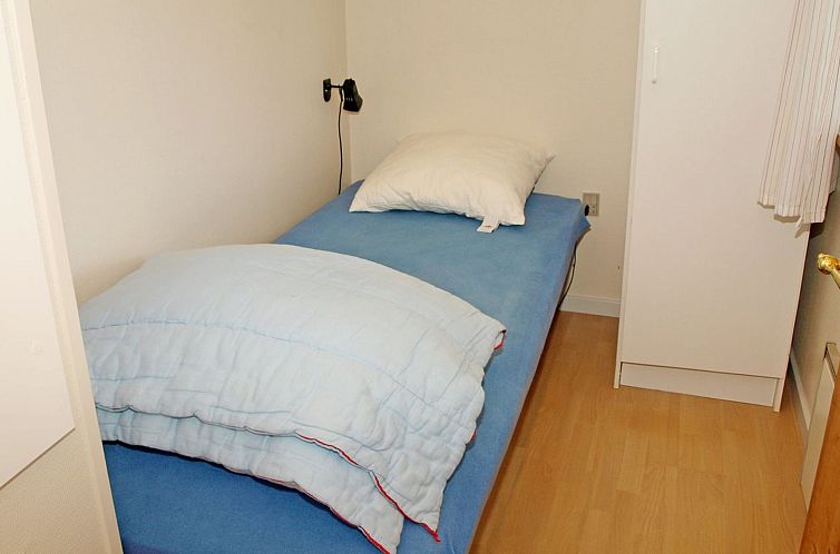 Vakantiehuis "Luise" - 800m from the sea