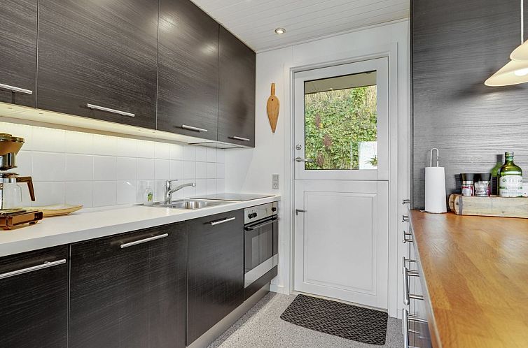 Vakantiehuis "Akseline" - 20m from the sea