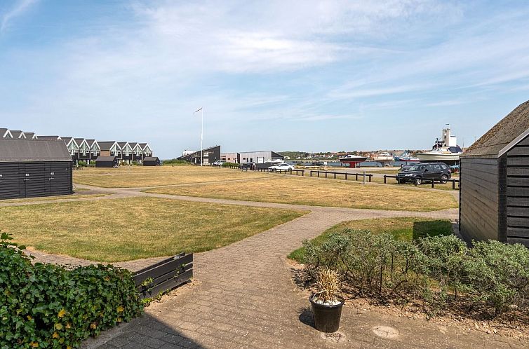 Appartement "Lucjan" - 50m from the sea