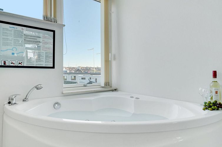 Appartement "Lucjan" - 50m from the sea