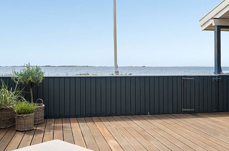 Vakantiehuis "Pellervo" - 20m from the sea