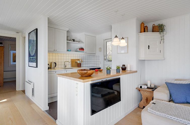 Vakantiehuis "Pellervo" - 20m from the sea