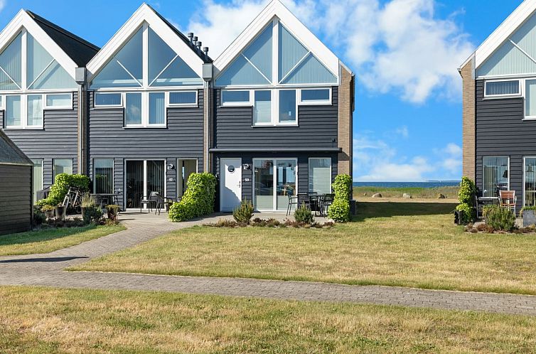 Vakantiehuis "Claudine" - 90m from the sea