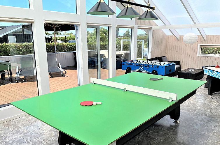 Vakantiehuis "Claudine" - 90m from the sea