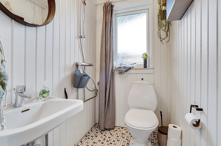 Vakantiehuis "Maybrit" - 50m from the sea