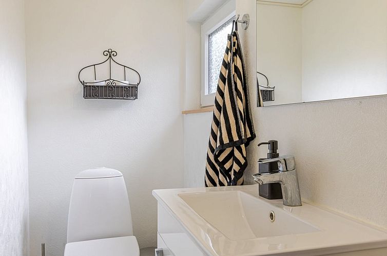 Vakantiehuis "Gyda" - 350m from the sea