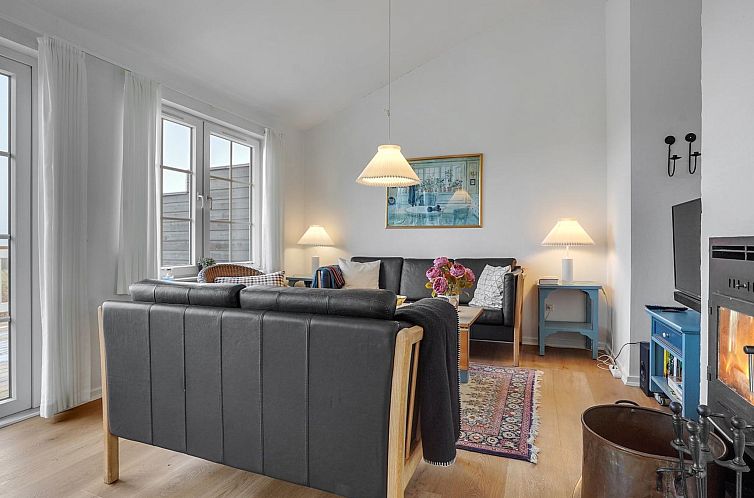 Vakantiehuis "Marga" - 400m from the sea