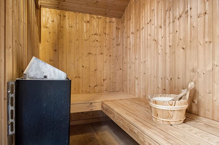 Vakantiehuis "Kaarina" - 250m from the sea