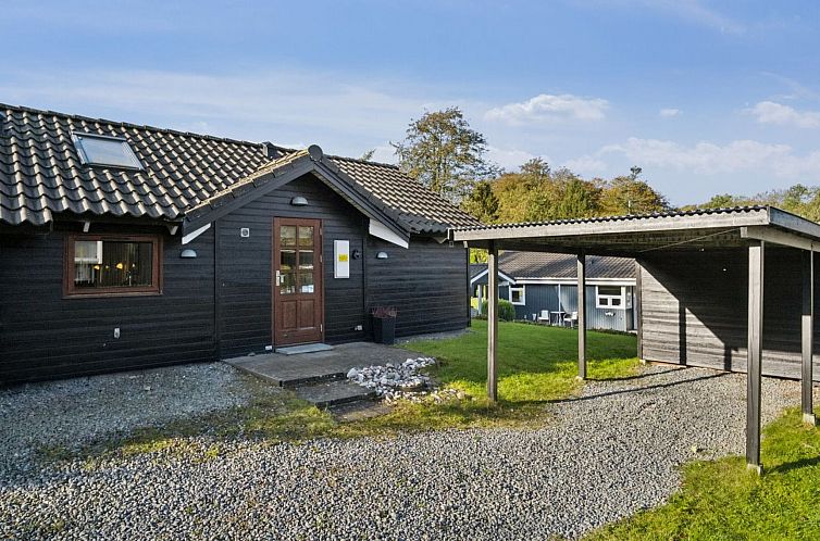 Vakantiehuis "Kaarina" - 250m from the sea