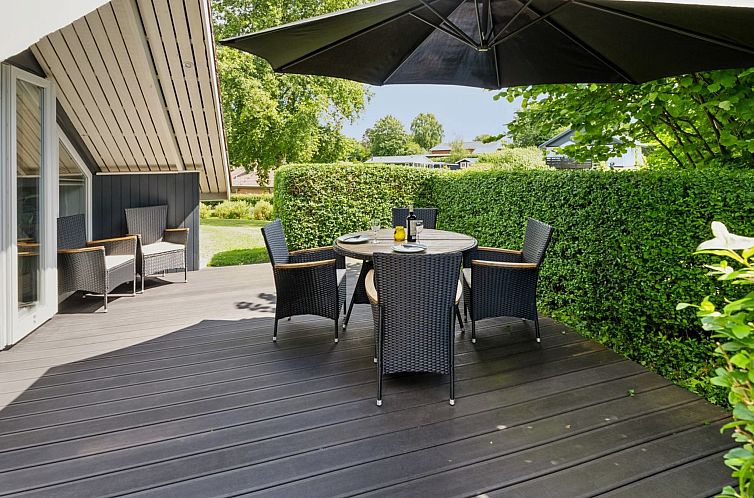 Vakantiehuis "Erke" - 800m from the sea