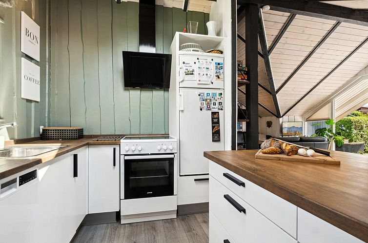 Vakantiehuis "Erke" - 800m from the sea