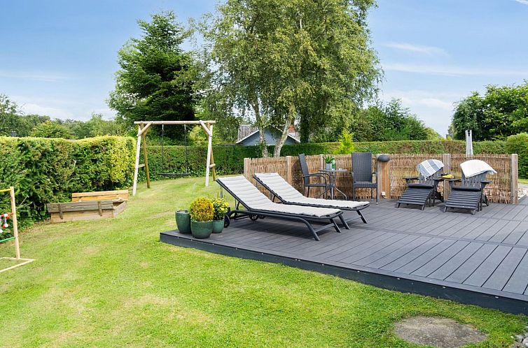 Vakantiehuis "Erke" - 800m from the sea