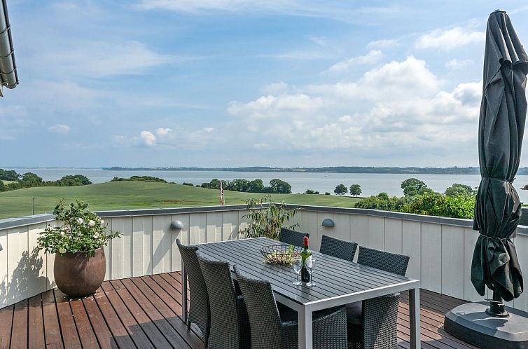 Vakantiehuis "Anu" - 400m from the sea