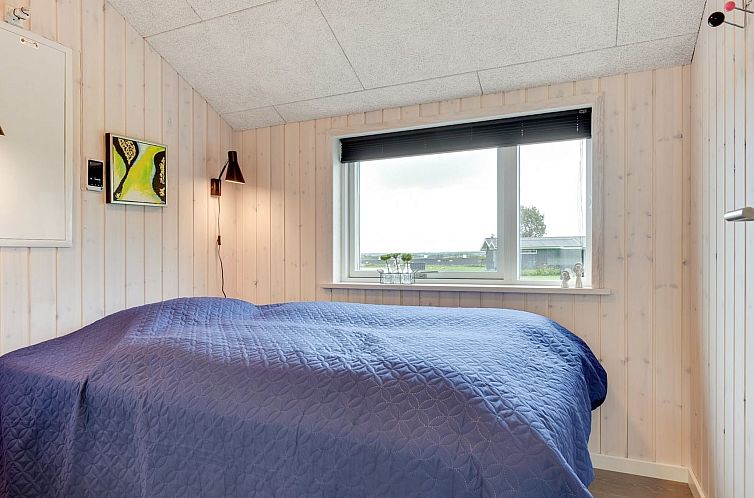 Vakantiehuis "Rathulf" - 500m from the sea