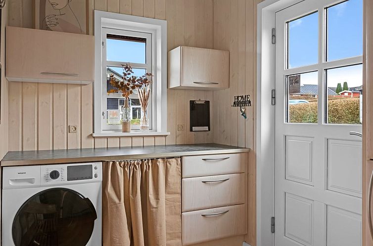 Vakantiehuis "Marisol" - 200m from the sea