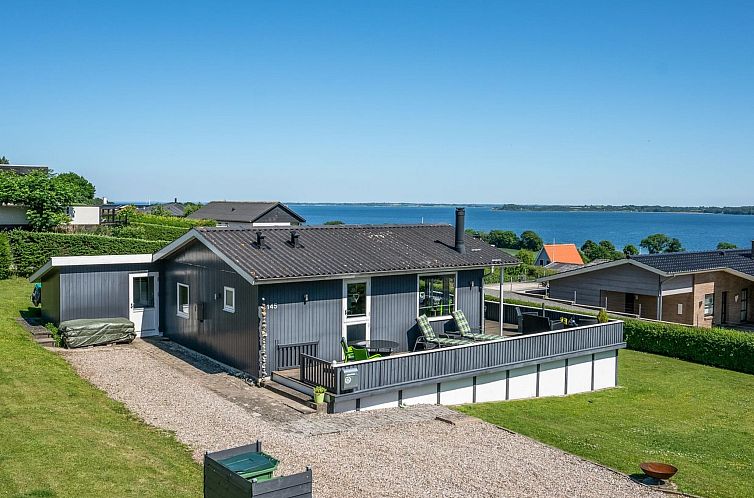 Vakantiehuis "Jenvold" - 300m to the fjord