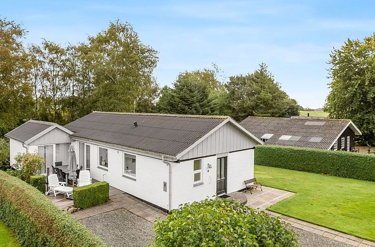 Vakantiehuis "Elja" - 400m from the sea