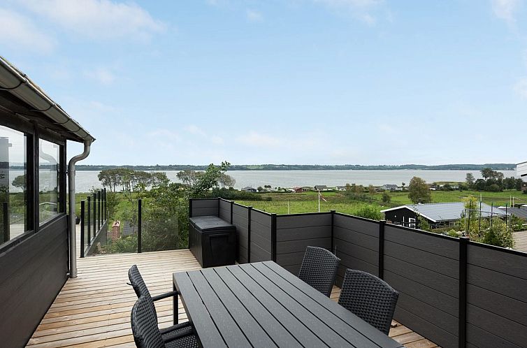 Vakantiehuis "Karli" - 330m to the fjord