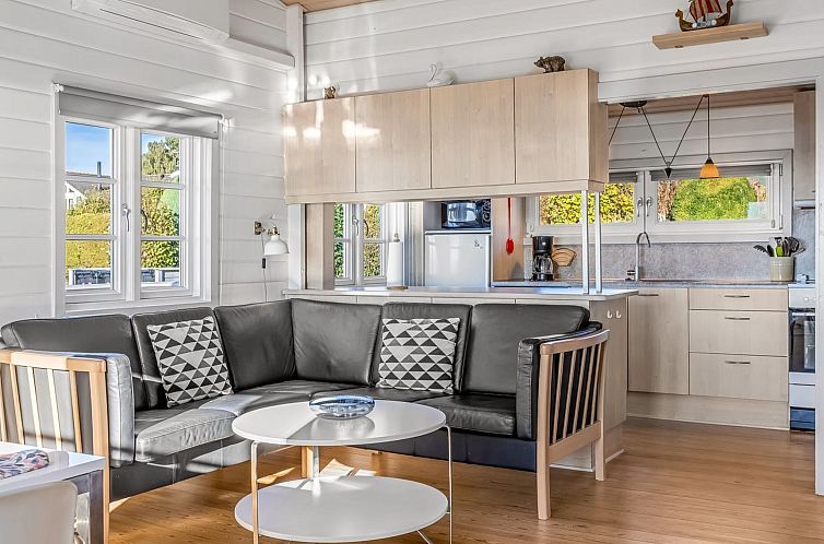 Vakantiehuis "Valea" - 600m from the sea