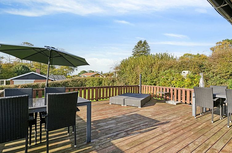 Vakantiehuis "Vanna" - 500m from the sea