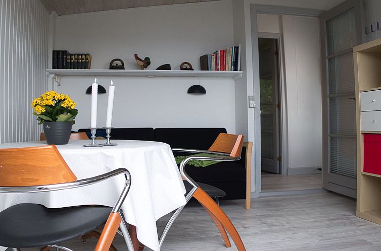 Vakantiehuis "Hilde" - 75m from the sea