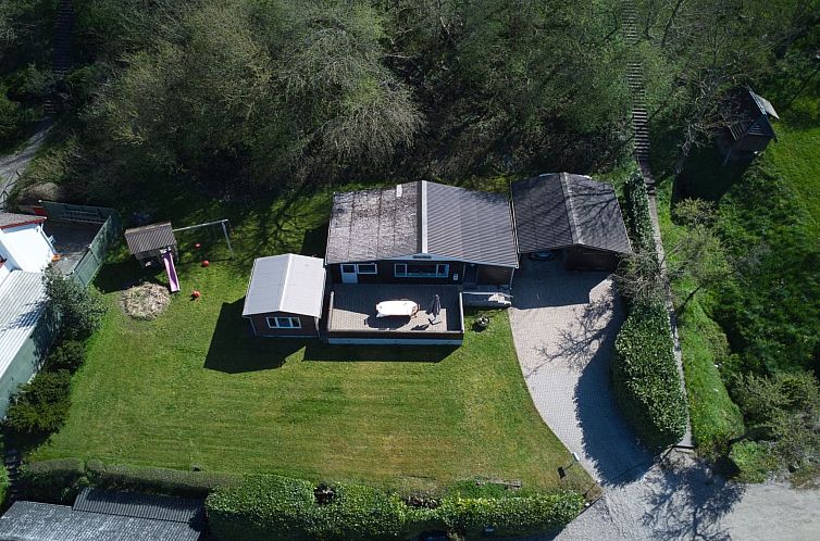 Vakantiehuis "Hilde" - 75m from the sea