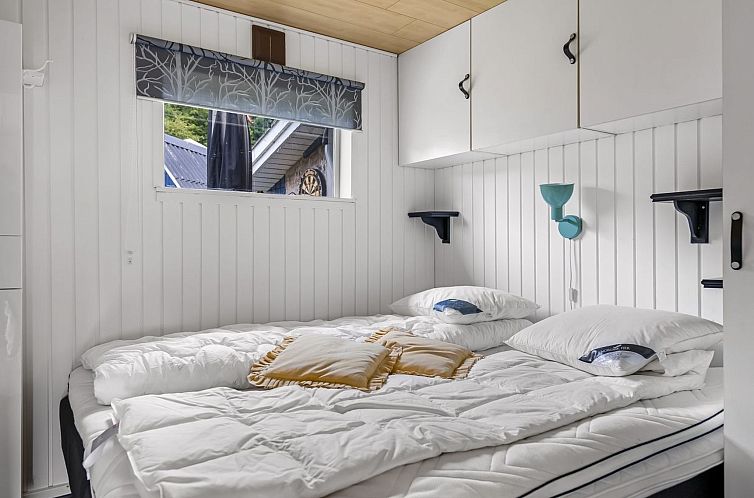 Vakantiehuis "Agla" - 350m from the sea