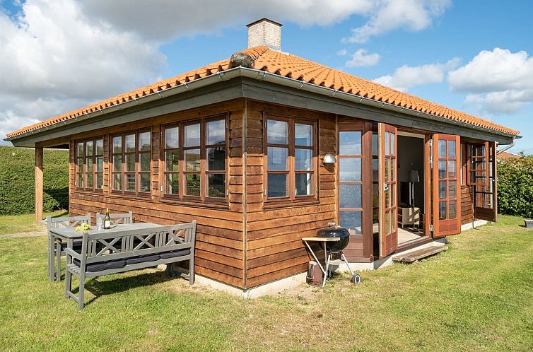 Vakantiehuis "Botmar" - 10m from the sea