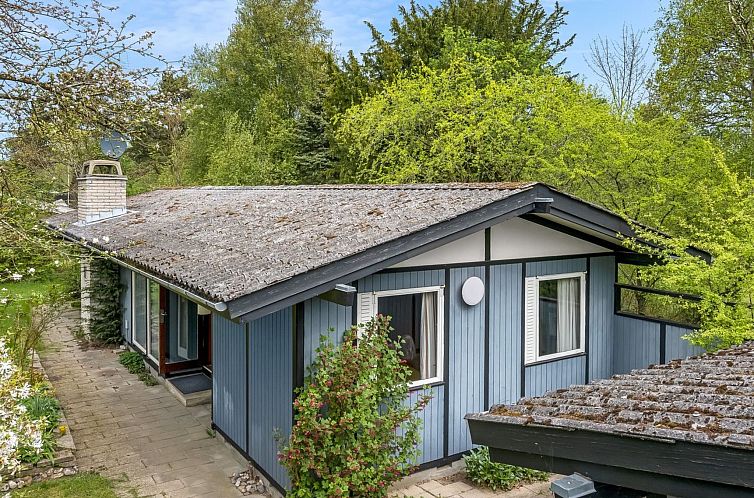 Vakantiehuis "Aatos" - 150m from the sea