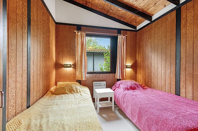 Vakantiehuis "Aatos" - 150m from the sea