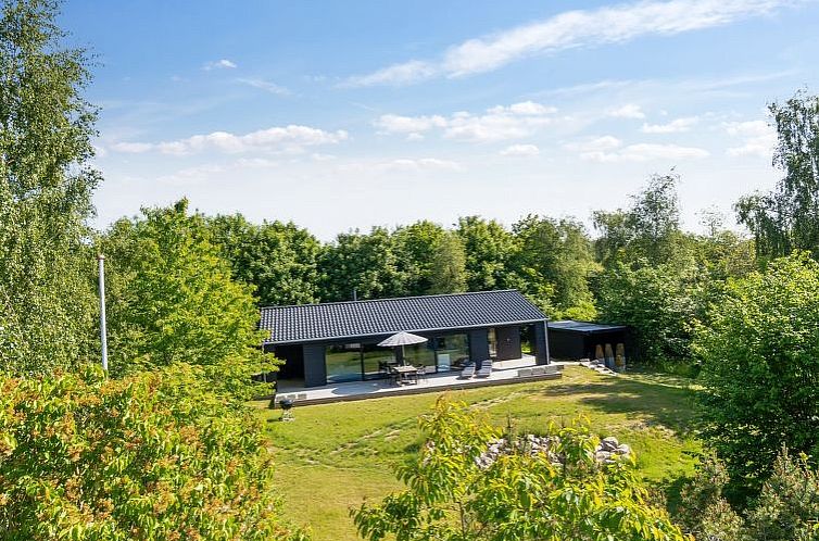 Vakantiehuis "Ilvy" - 850m from the sea