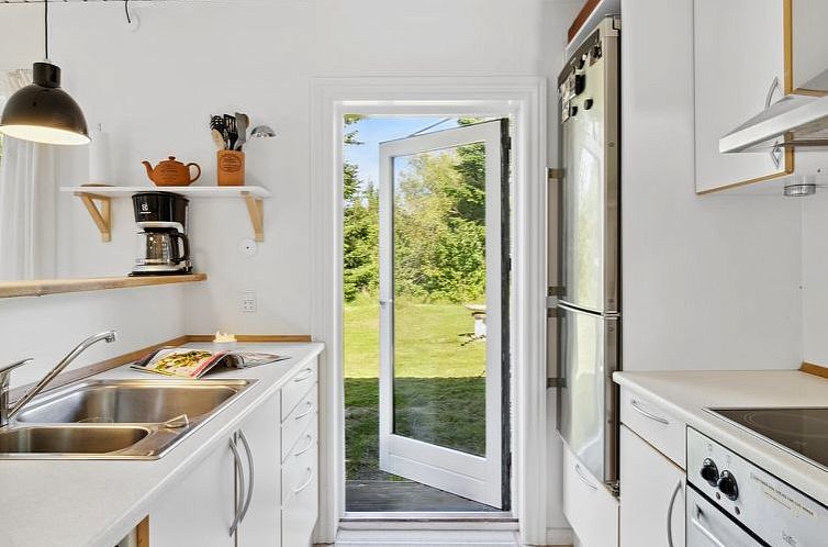 Vakantiehuis "Ilvy" - 850m from the sea