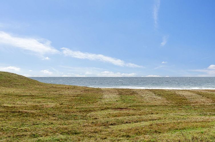 Vakantiehuis "Torbjörn" - 100m from the sea