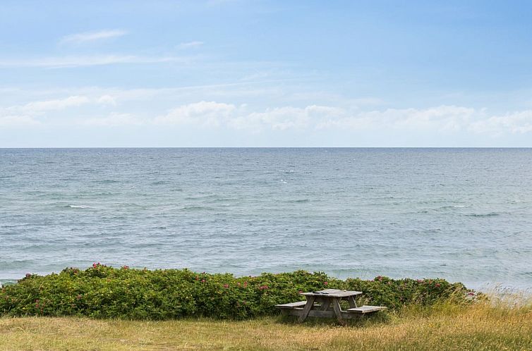 Vakantiehuis "Torbjörn" - 100m from the sea