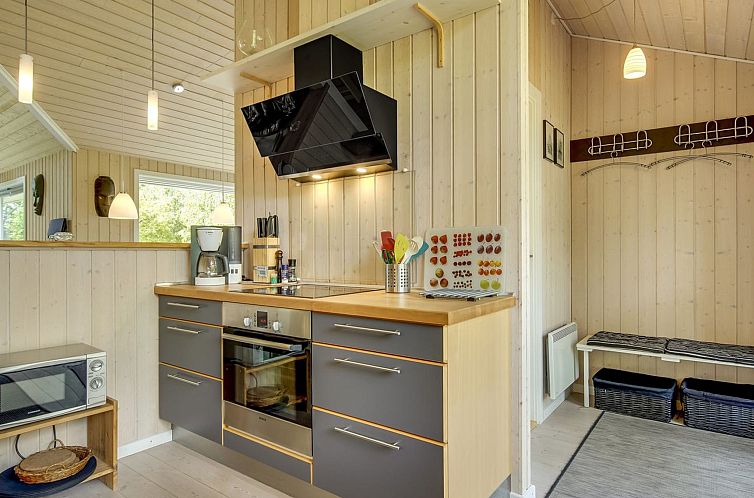 Vakantiehuis "Osfried" - 900m from the sea