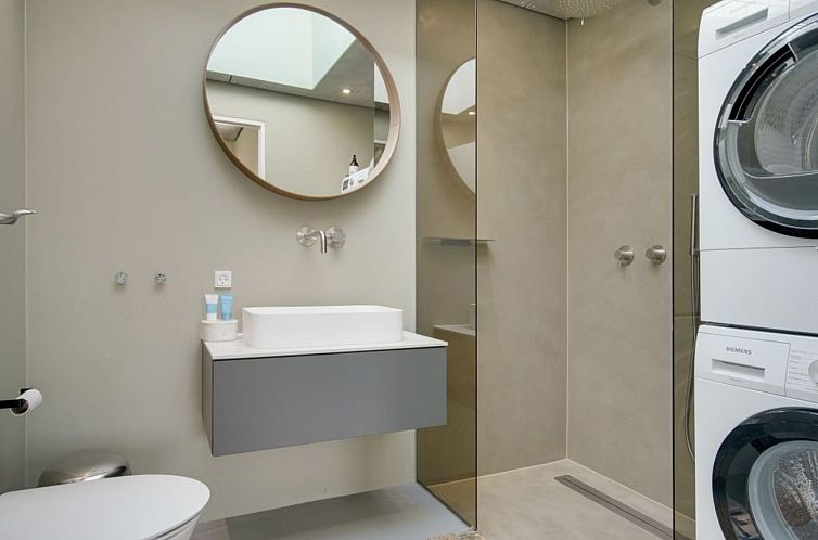 Vakantiehuis "Osfried" - 900m from the sea