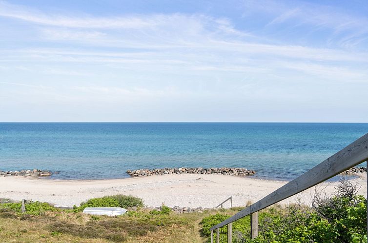 Vakantiehuis "Gjoko" - 40m from the sea