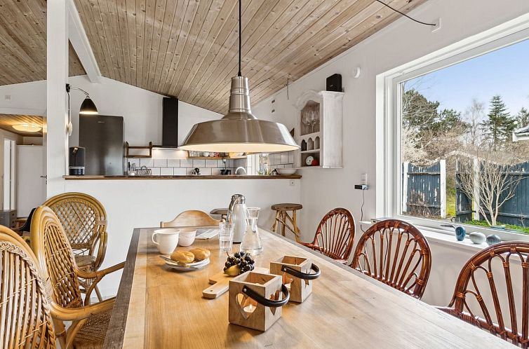 Vakantiehuis "Gjoko" - 40m from the sea