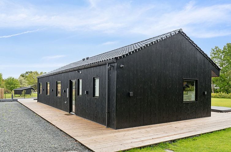 Vakantiehuis "Gotliebe" - 750m from the sea