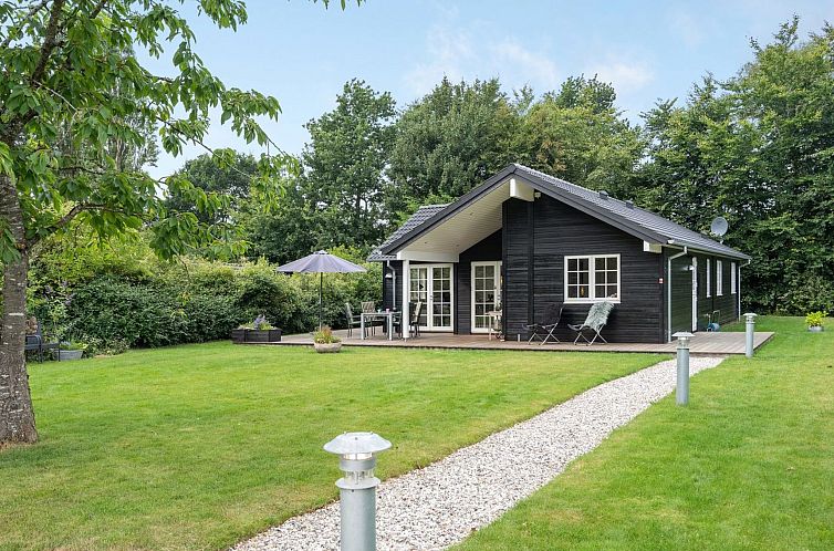 Vakantiehuis "Gotliebe" - 750m from the sea