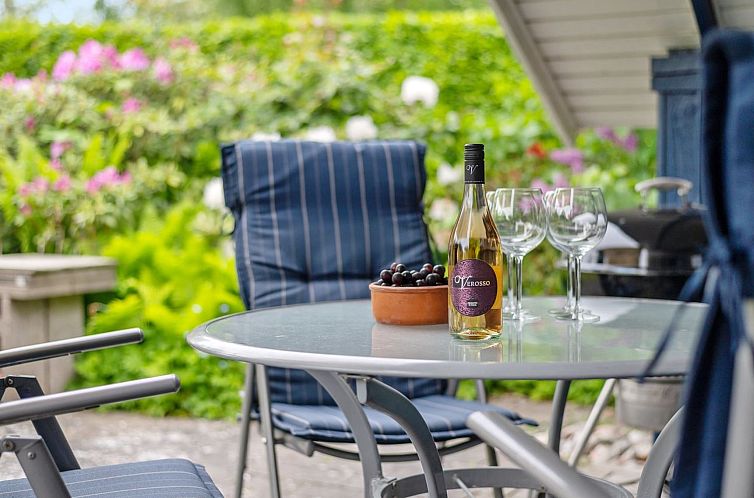 Vakantiehuis "Begitta" - 350m from the sea