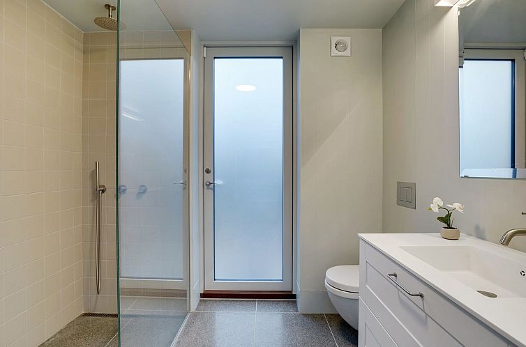 Vakantiehuis "Vanta" - 10m from the sea