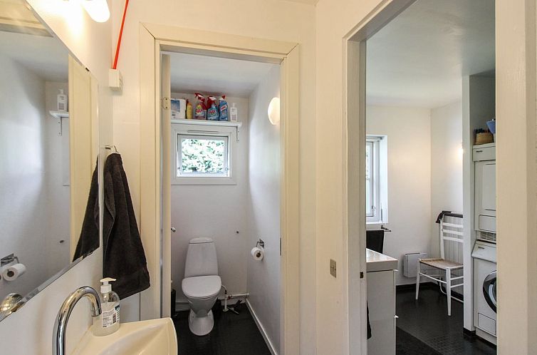 Vakantiehuis "Henryk" - 500m from the sea