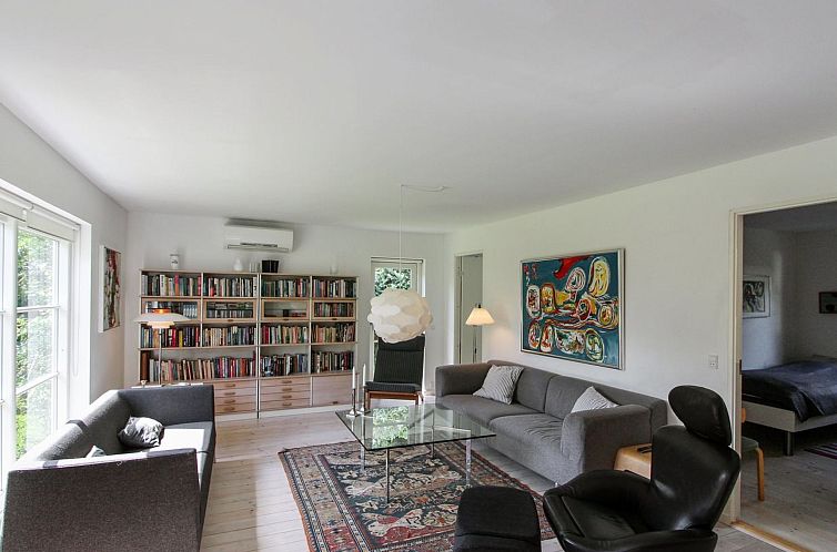 Vakantiehuis "Henryk" - 500m from the sea